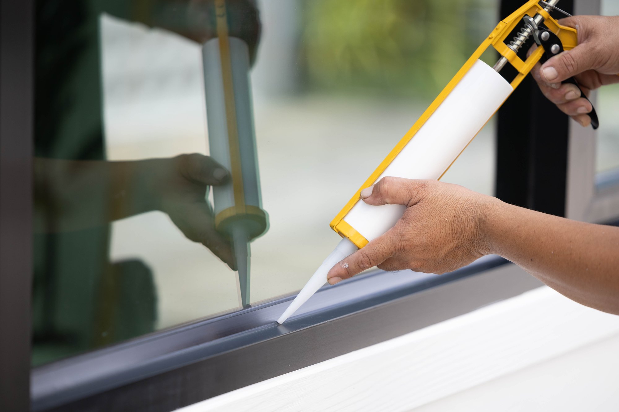 seal-bond-windows and siding